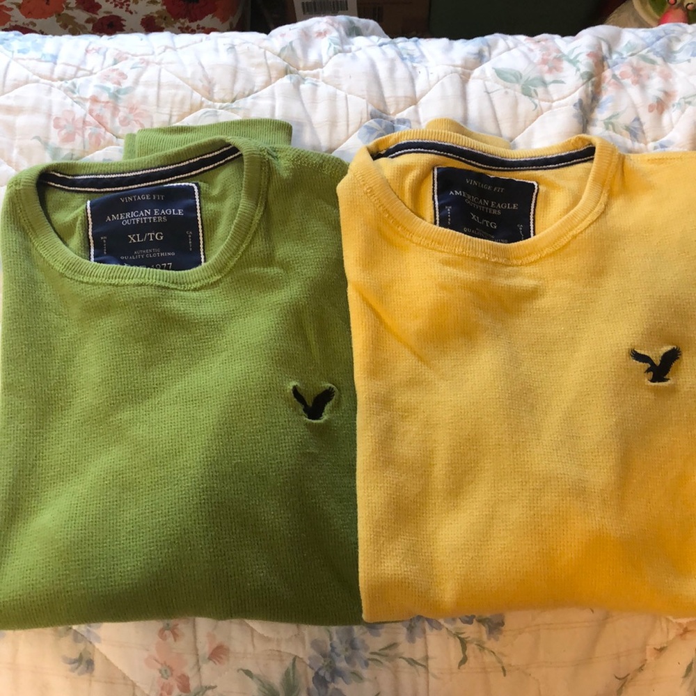 American Eagle long sleeve thermal shirts